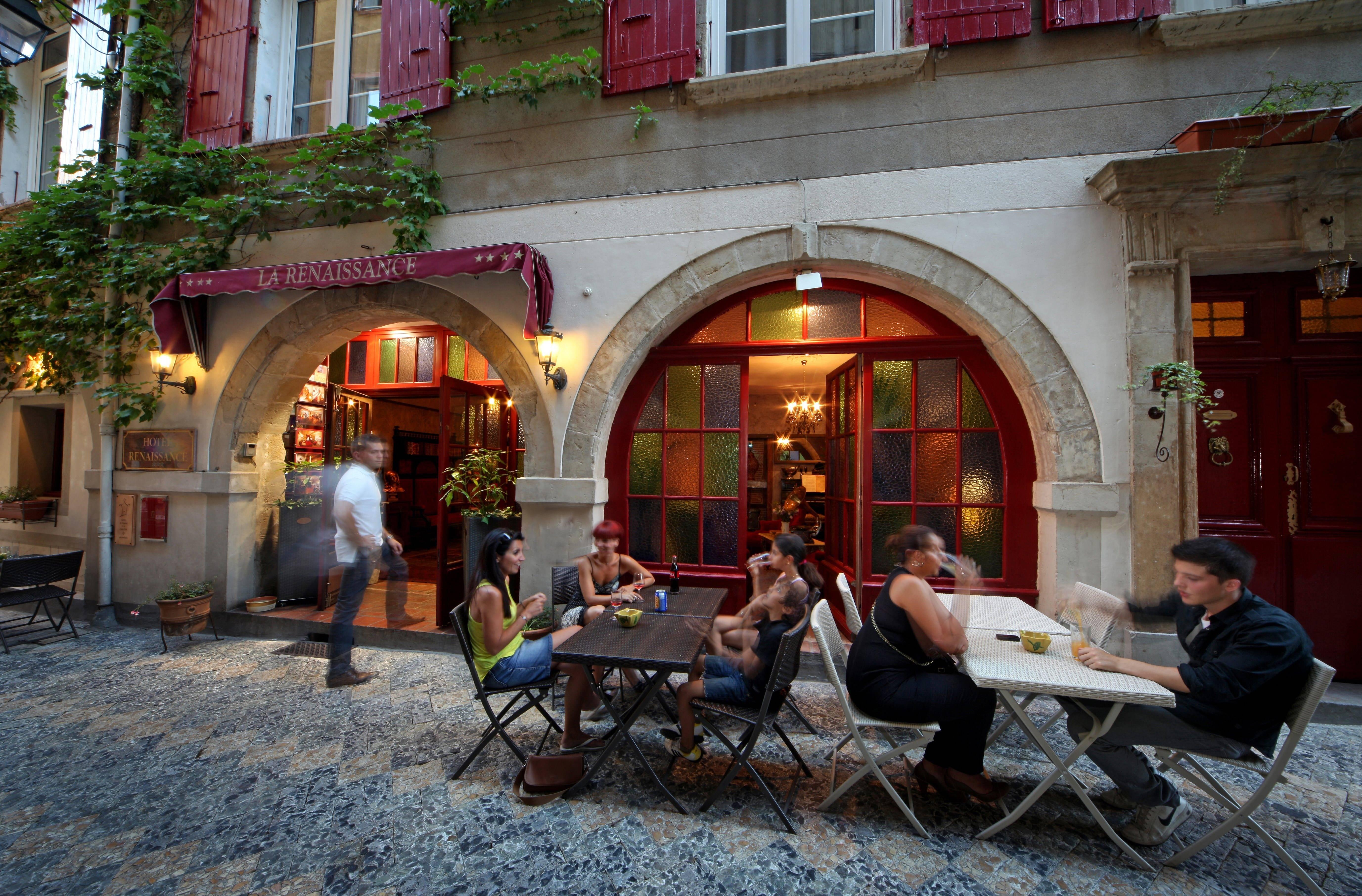Hotel Renaissance Castres  Exterior photo